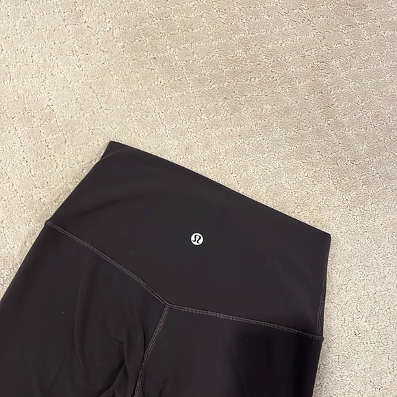 Lululemon Align Leggings 28”, color gray, size 4 - Picture 4 of 4